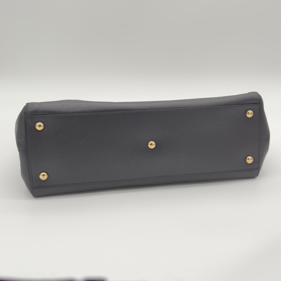 Salvatore Ferragamo Leather Chain Tote Bag Handbag Grey Gold - Picture 10 of 16